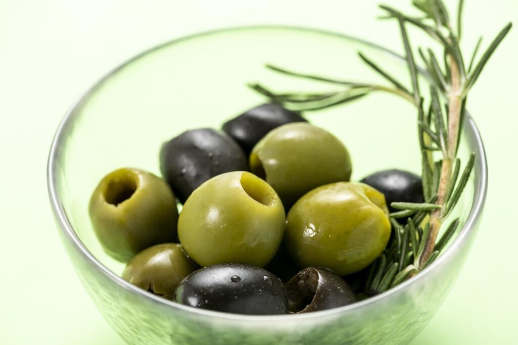 加工したオリーブの実